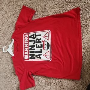 Place Graphic Tee Red short sleeves Ninja alert Size XL